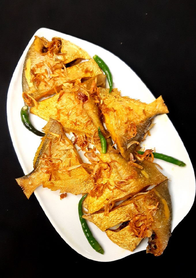 রুপচাঁদা মাছ ভাজা রেসিপির প্রধান ছবি