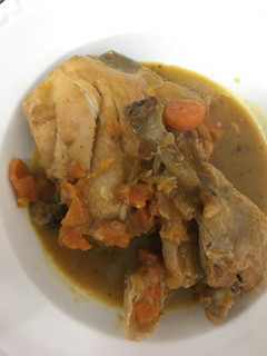 Una foto de Estofado de pollo con zanahoria olla exprés