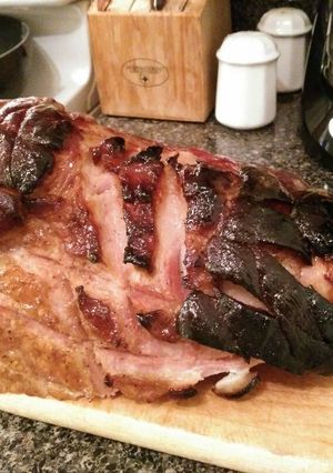 A picture of Roasted Ham.