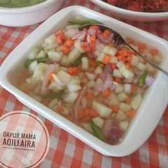รูปของ Acar mentah timun wortel