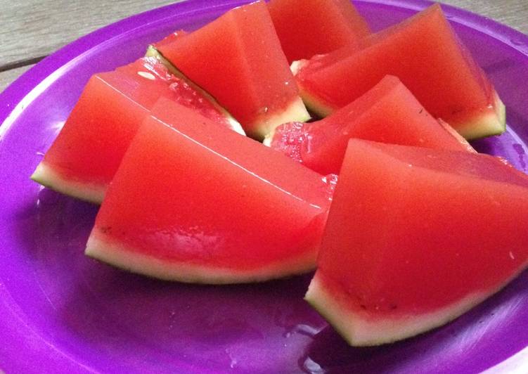 Resep Watermelon Jelly oleh intania - Cookpad