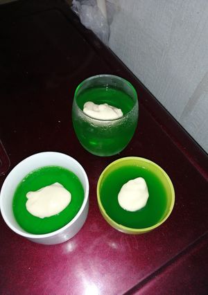 Una foto de Gelatina de limón 🍋