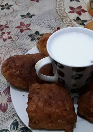A picture of Soyayen burode da kwai.