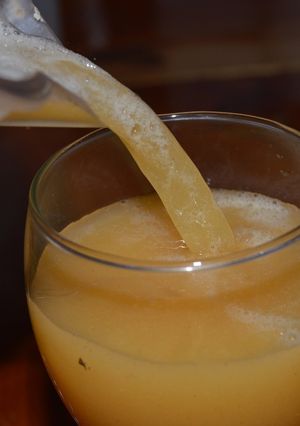 Una foto de Batido de durazno y Maka