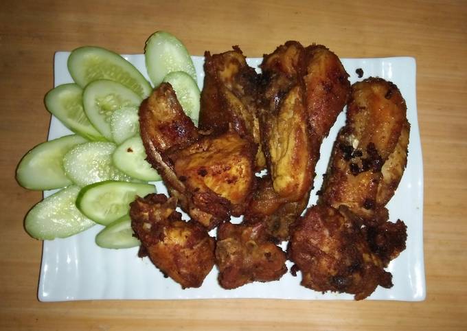 Ayam goreng bumbu ungkep