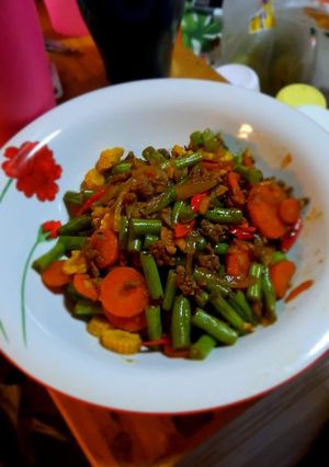 Foto resep Tumis buncis daging wortel jagung muda