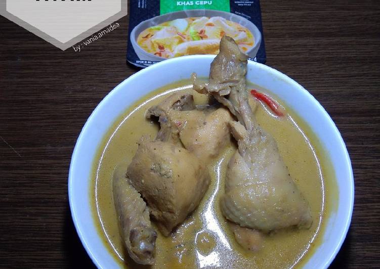 Resep Opor Ayam Khas Cepu by Bango yang Lezat