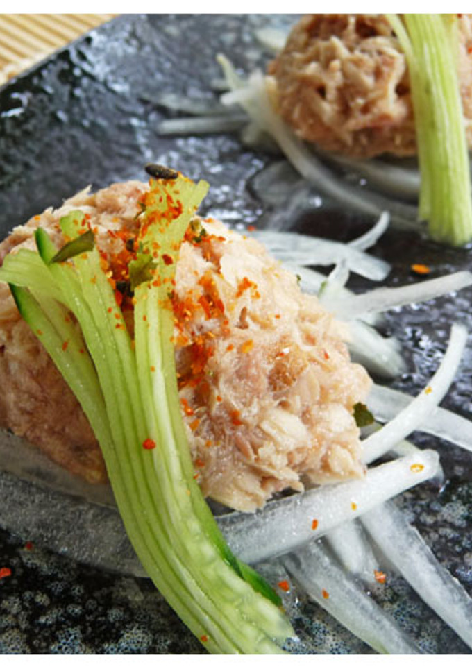 《二廚料理涼拌》和風鮪魚沙拉 的食譜成品照片