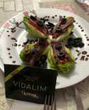 Cogollos de Tudela con anchoas y pimientos del piquillo con Vidalim