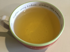 Una foto de Té para calmar y Desinflamar, Cúrcuma-Jengibre -Orégano Poleo