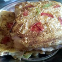 A picture of Suji Bread pizza.