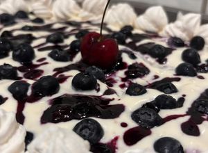 Foto de Pavlova de mirtilos