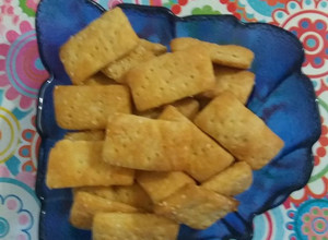 Una foto de Galletitas con ciboulette