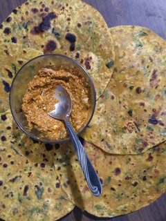 થેપલા (Thepla Recipe in Gujarati) રેસીપી મુખ્ય ફોટો