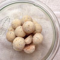 A picture of Teaspoon Cookies .
