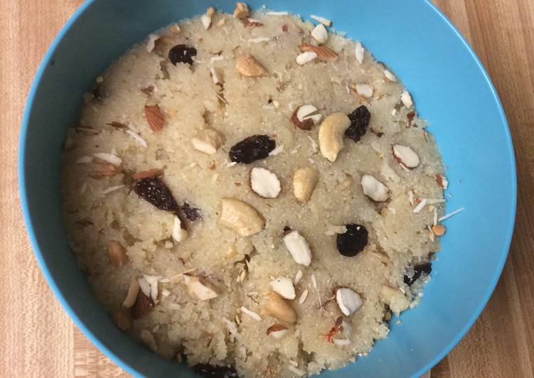 Instant Semolina Halwa/ Sweet