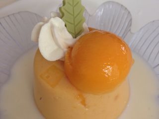 Mango pudding