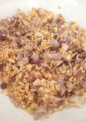 รูปของ กระเทียมเจียว deep-fried minced garlic