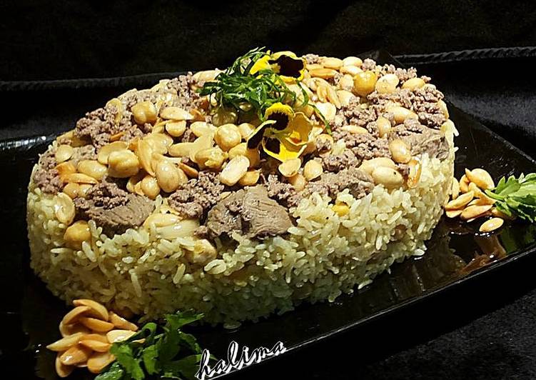القدرة الخليلية باللحم