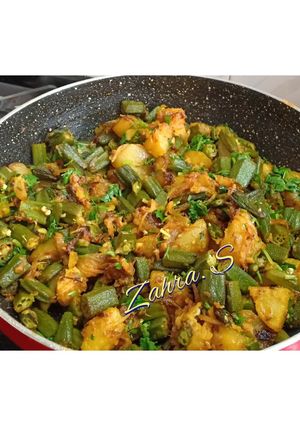 A picture of Bhindi aloo.