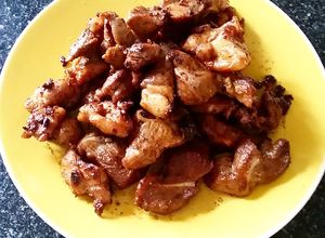 รูปของ ซี่โครงหมูอ่อนทอดกระเทียมพริกไทย