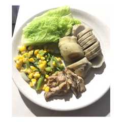 รูปของ Talas belitung mix sayur dan ayam (Diet PCOS)