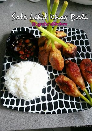 Foto resep Sate Lilit + Sambal Matah khas Bali (Aroma Rempah)