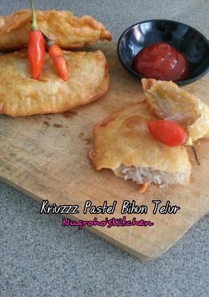 Foto resep Kriuzz Pastel isi Telur n Bihun