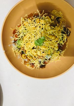 કચ્છી કડક (Kutchi Kadak Recipe In Gujarati) રેસીપી મુખ્ય ફોટો