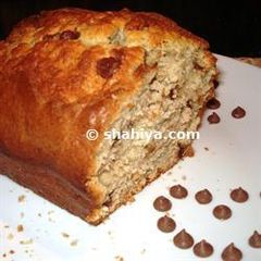 A picture of Banana Cake with Chocolate Chips.