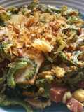 แฮมสแปมกับมะระผัดไข่