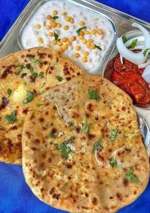 A picture of Aloo parotha.