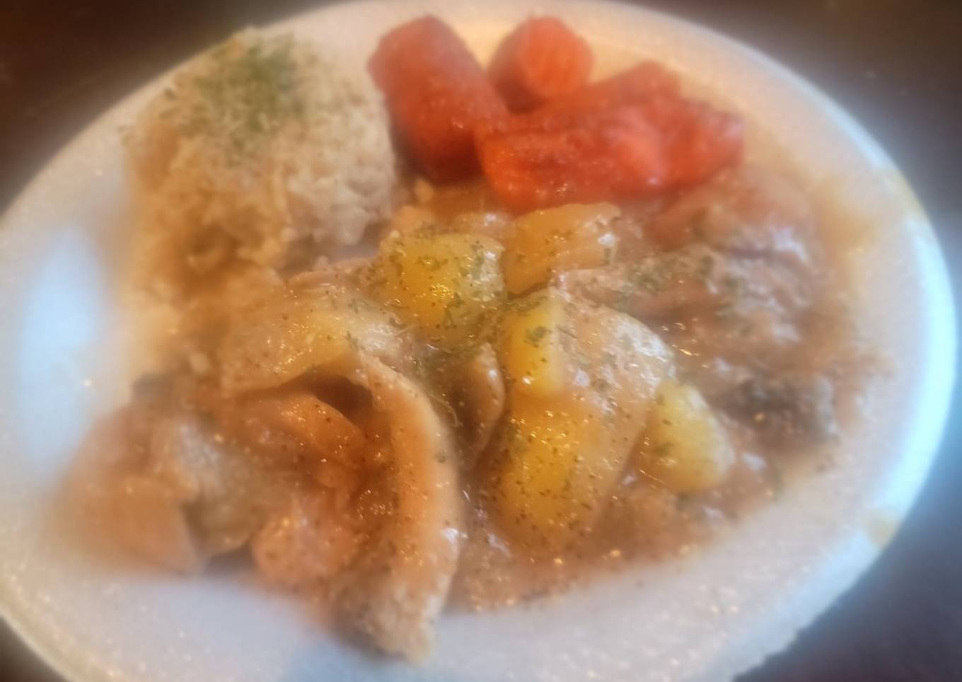 Mein Hasenpfeffer -rabbit w/onion,potatoes, mushrooms,wine gravy