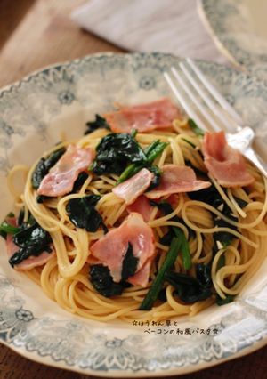 A picture of ☆Japanese-Style Pasta with Spinach and Bacon☆.