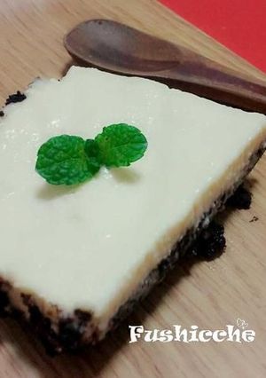 A picture of Cheesecake with Oreo Crust (no bake).