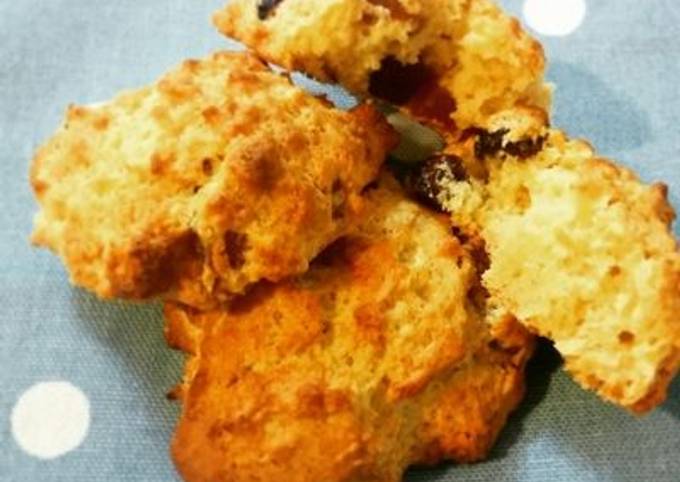 Simple Way to Make Gordon Ramsay Dried Fruit Scones with Olive Oil