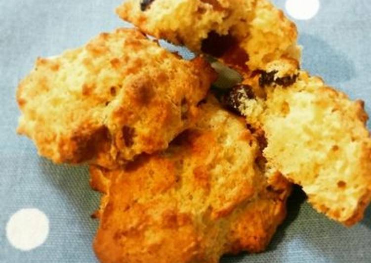 Simple Way to Make Perfect Dried Fruit Scones with Olive Oil