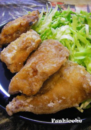 A picture of Ginger and Garlic Mackerel Fritters (Saba no Tatsuta-age).