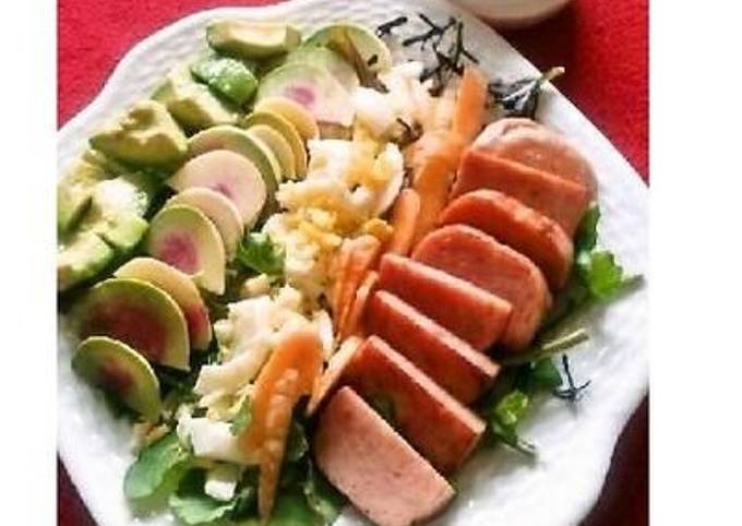 Step-by-Step Guide to Prepare Perfect Cobb Salad with Homemade French dressing