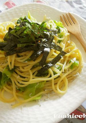 A picture of Japanese Pasta with Shirasu and Cabbage Pasta.