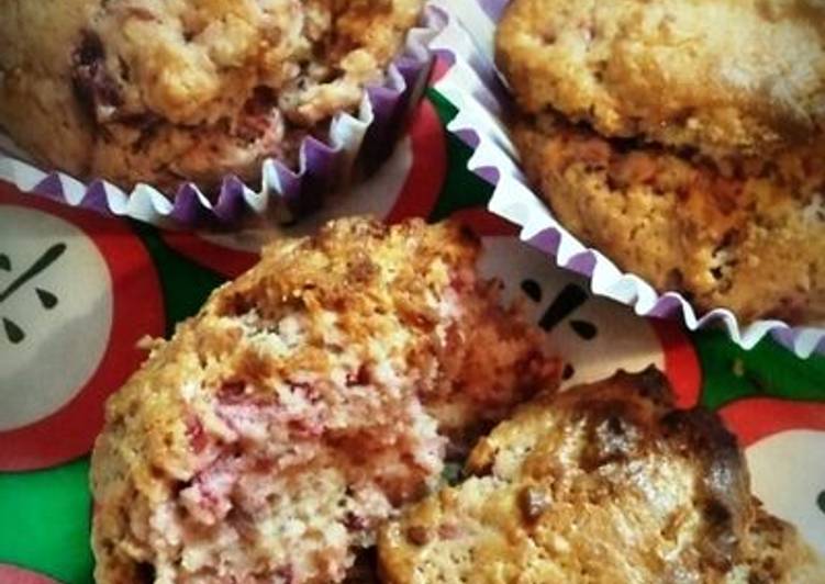 Recipe of Speedy Berry Berry Muffins