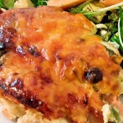 A picture of Salmon and Vegetable Quiche.