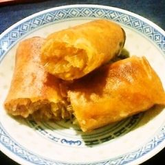 A picture of Spring Rolls.