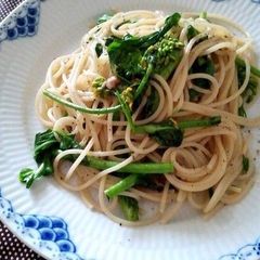A picture of Anchovy and Rapeseed Greens Pasta.