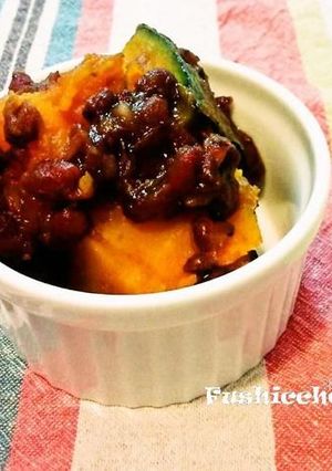 A picture of Kabocha with Red Bean Jam.