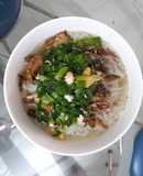 Bún cá rô, rau cải