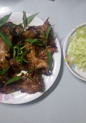 Hình của món CHUỘT ĐỒNG RÔ TI hoặc NƯỚNG.