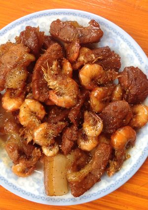 Hình của món Thịt ba chỉ kho tôm.