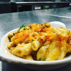 A picture of Bacon Jalapeno Penne and Cheese.