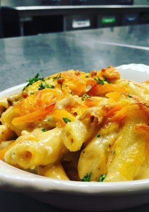 A picture of Bacon Jalapeno Penne and Cheese.